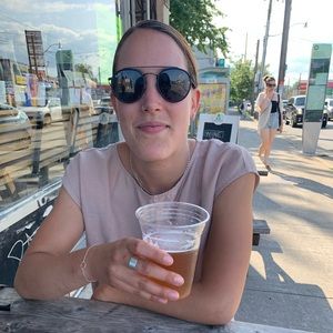 Meet your Posher, Amanda